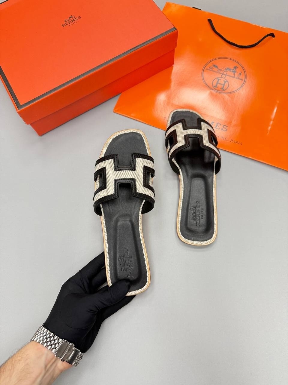 шлепанцы hermes,тапочки hermes,шлепки эрмес,шлепки hermes,шлепки гермес