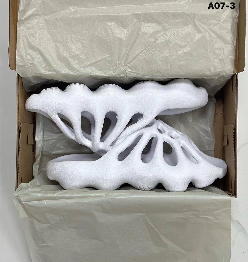 adidas yeezy foam runner stone sage,adidas yeezy foam runner,adidas yeezy 450,adidas yeezy foam,yeezy adidas
