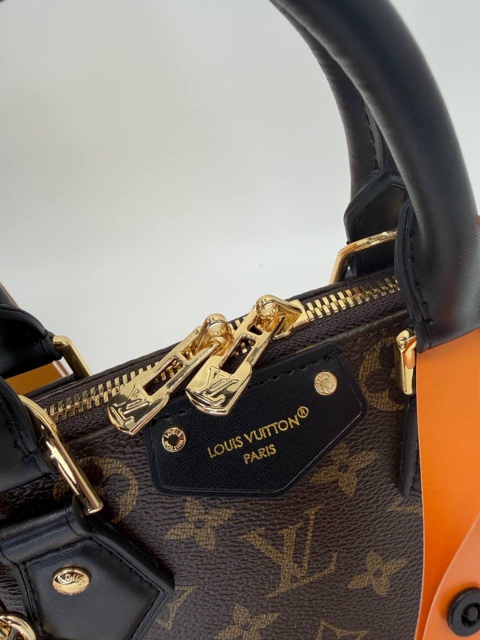 сумка louis vuitton,louis vuitton alma bb,сумка louis vuitton женская,alma louis vuitton,сумка луи виттон черная женская