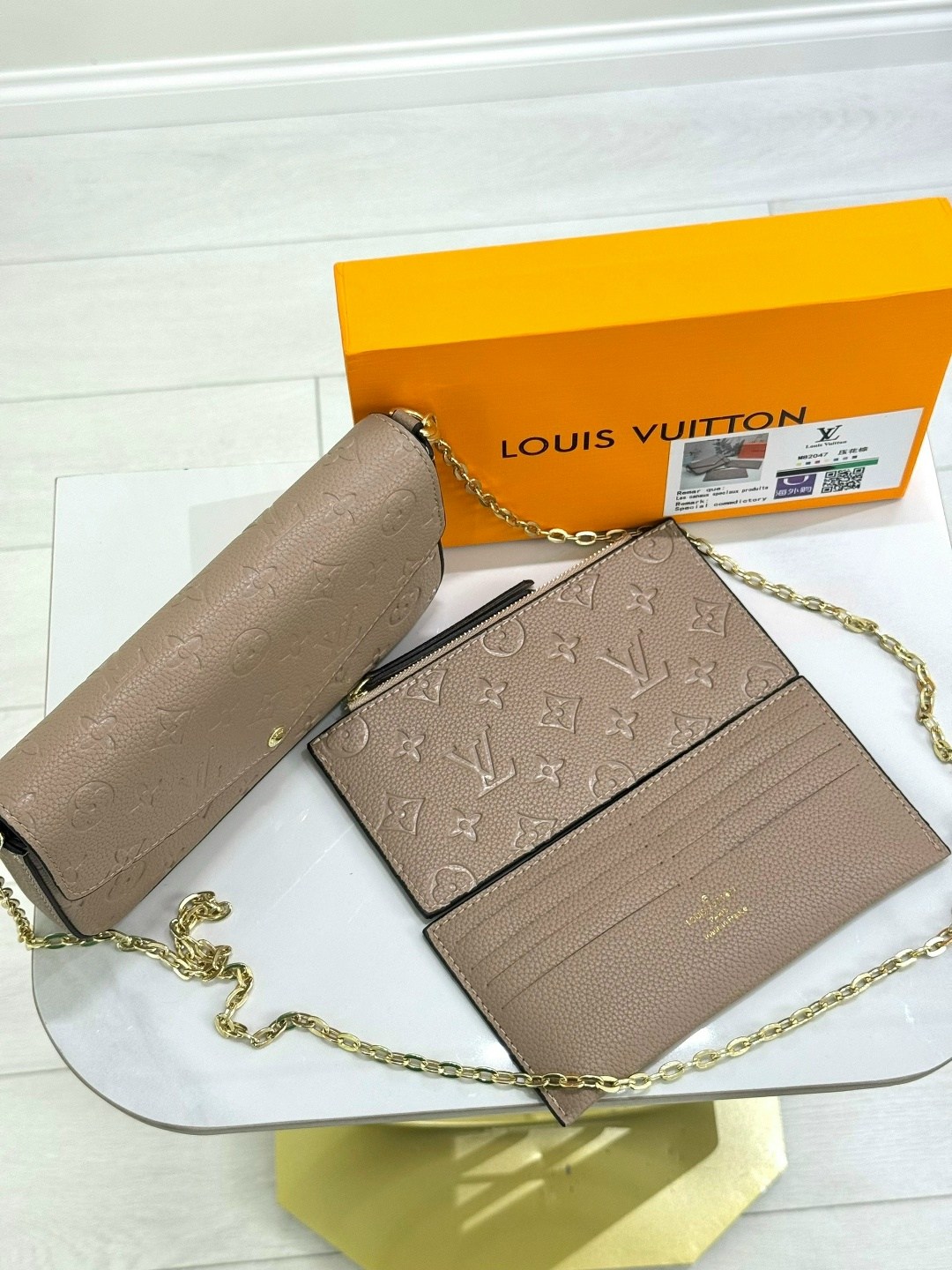 сумка женская louis vuitton,сумка клатч женская louis vuitton,сумкa louis vuitton,сумка-клатч louis vuitton pochette felicie,сумка клатч louis vuitton