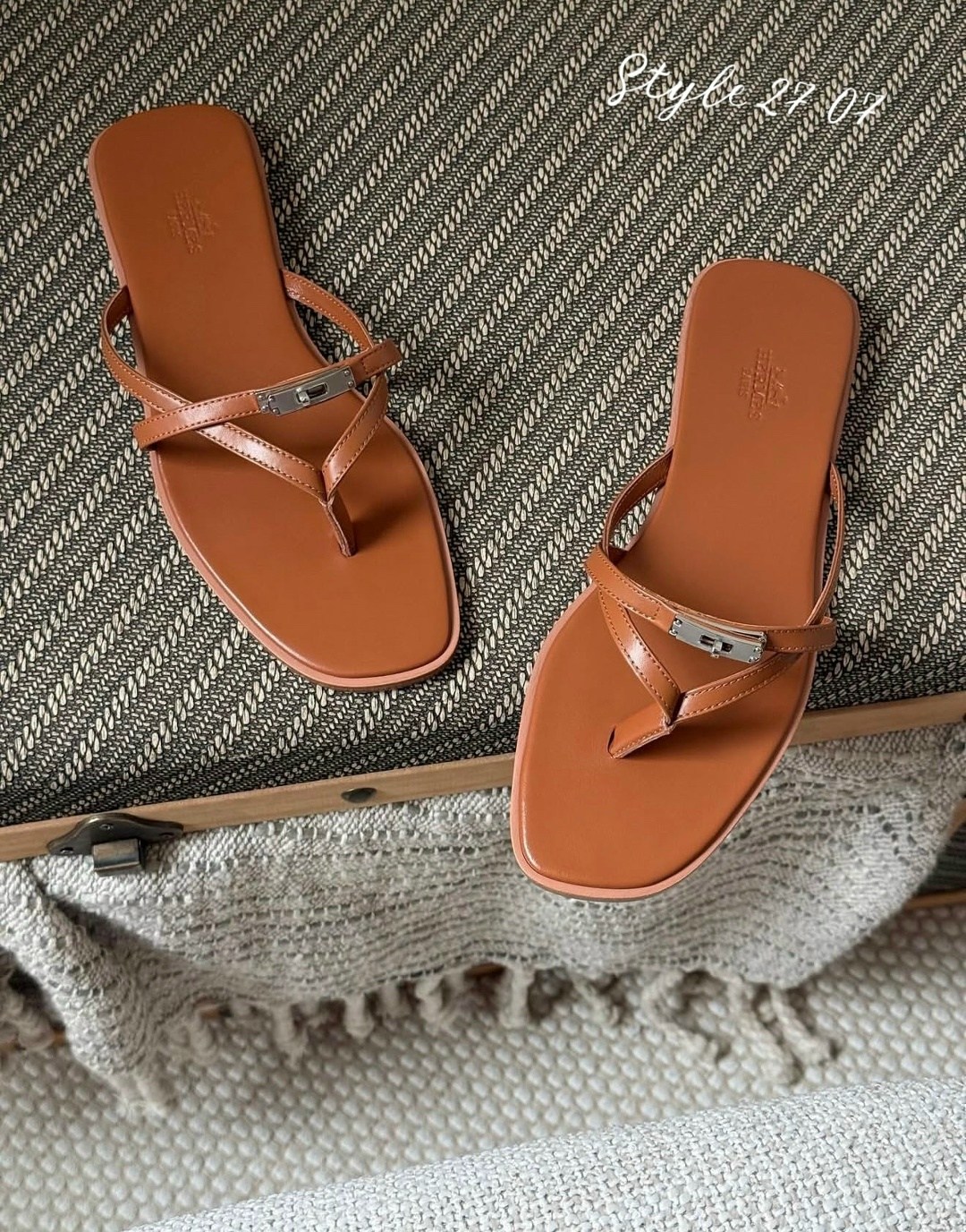 шлепанцы женские,шлепки хермес,шлёпанцы hermes,шлепки эрмес,