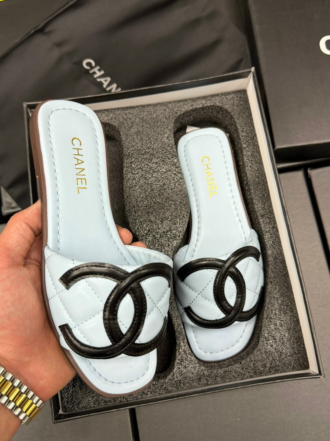 ,chanel slippers,шлепанцы chanel,тапочки шанель,шлепанцы женский chanel
