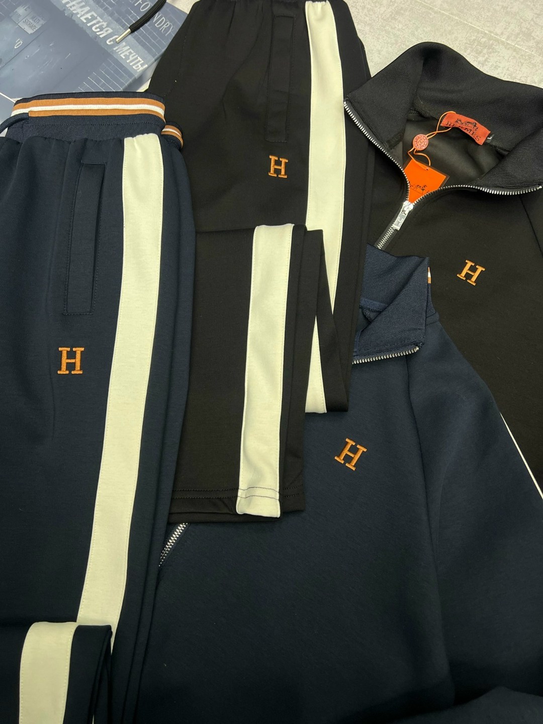 спортивный костюм hermes,мужской спортивный костюм,костюм мужской,спортивный костюм