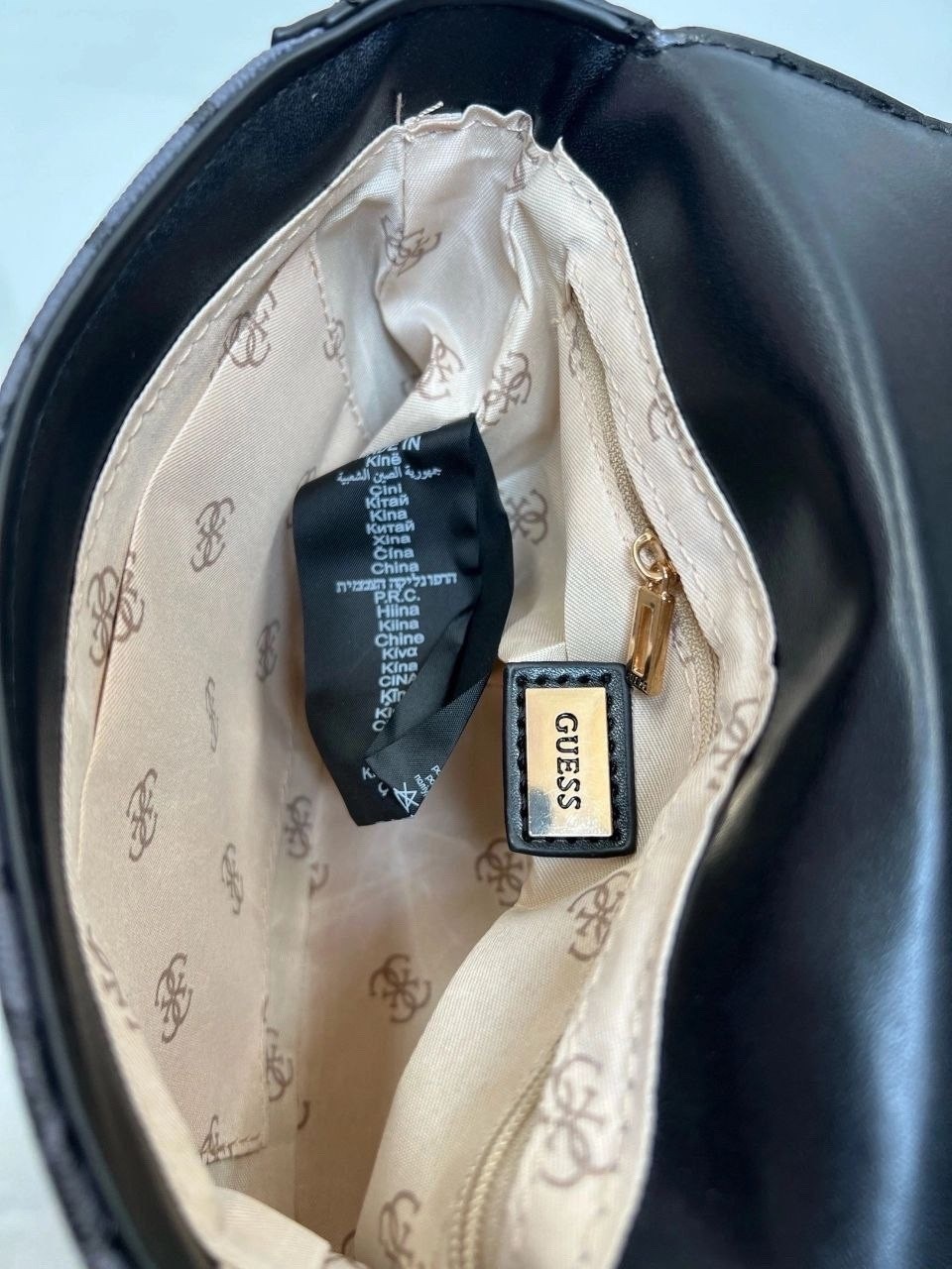 сумка женская guess,сумка guess,сумки на плечо guess,сумка guess женская оригинальная,сумка через плечо guess