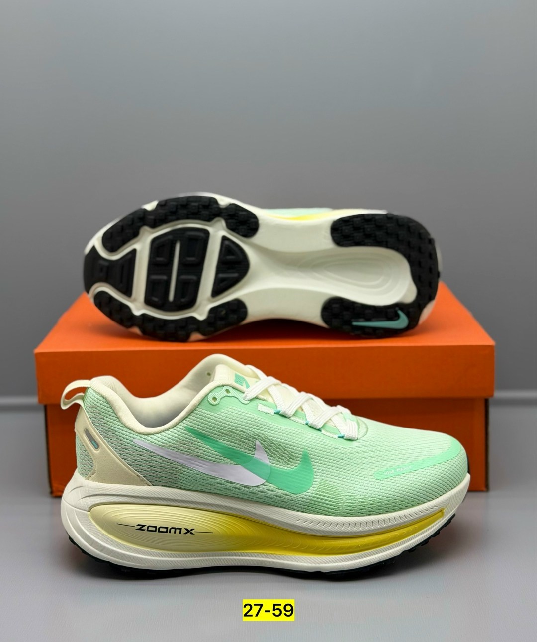 кроссовки,кроссовки nike,кроссовки мужские женские,спортивная ,кроссовки nike vomero