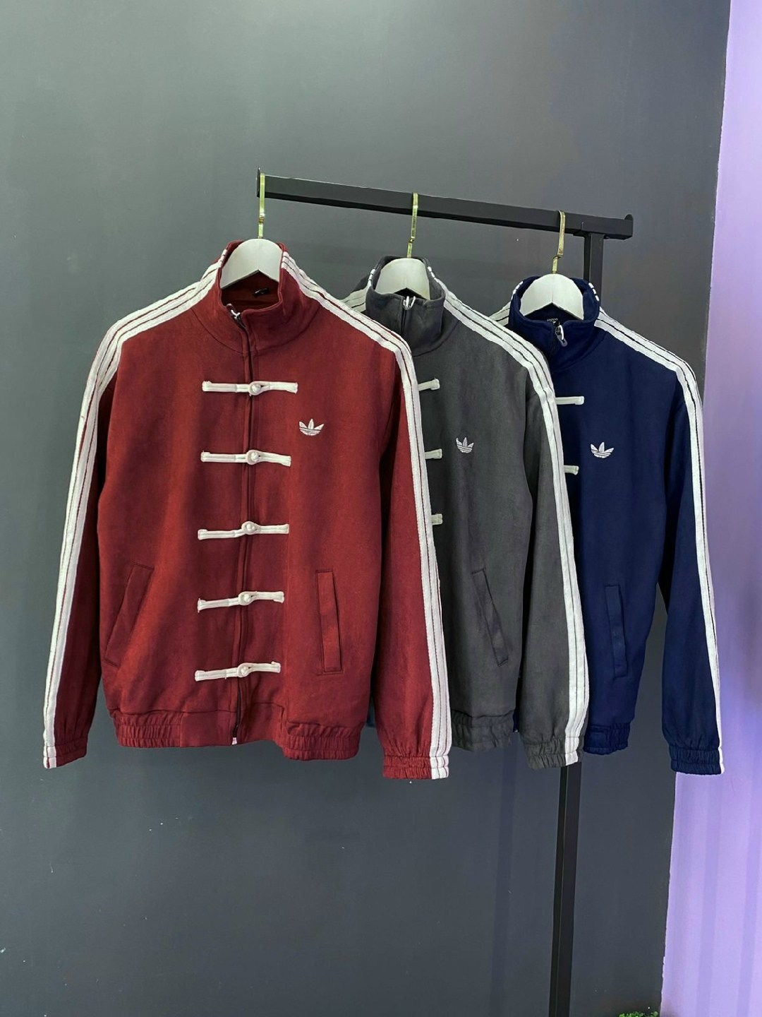 куртка свободная,спортивная куртка,американская куртка,adidas мужская и женская классическая новая китайская замшевая куртка jy8276,куртка originals adidas