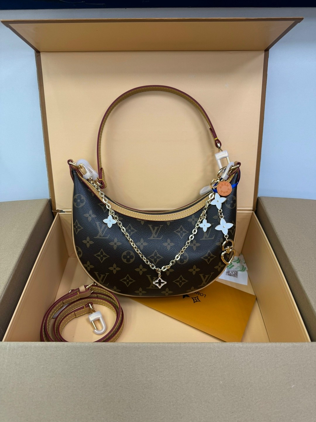 женская сумка на louis vuitton,сумка louis vuitton,louis vuitton сумка на плечо,сумочка луи виттон,сумки луи виттон