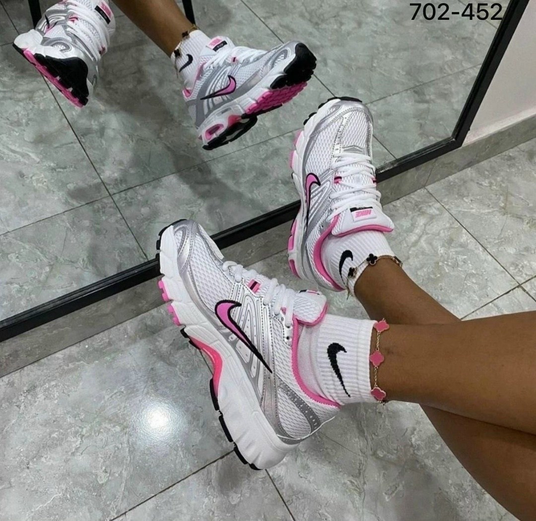 кроссовки,nike женские кроссовки,кроссовки nike розовые,белые кроссовки nike, кроссовки