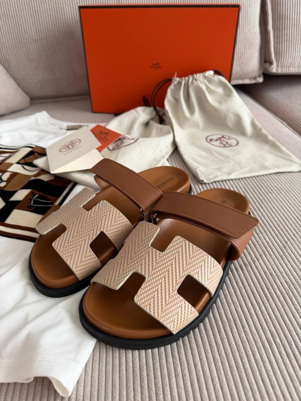 босоножки hermes,сандалии hermes,,шлепанцы hermes,шлепки hermes oran