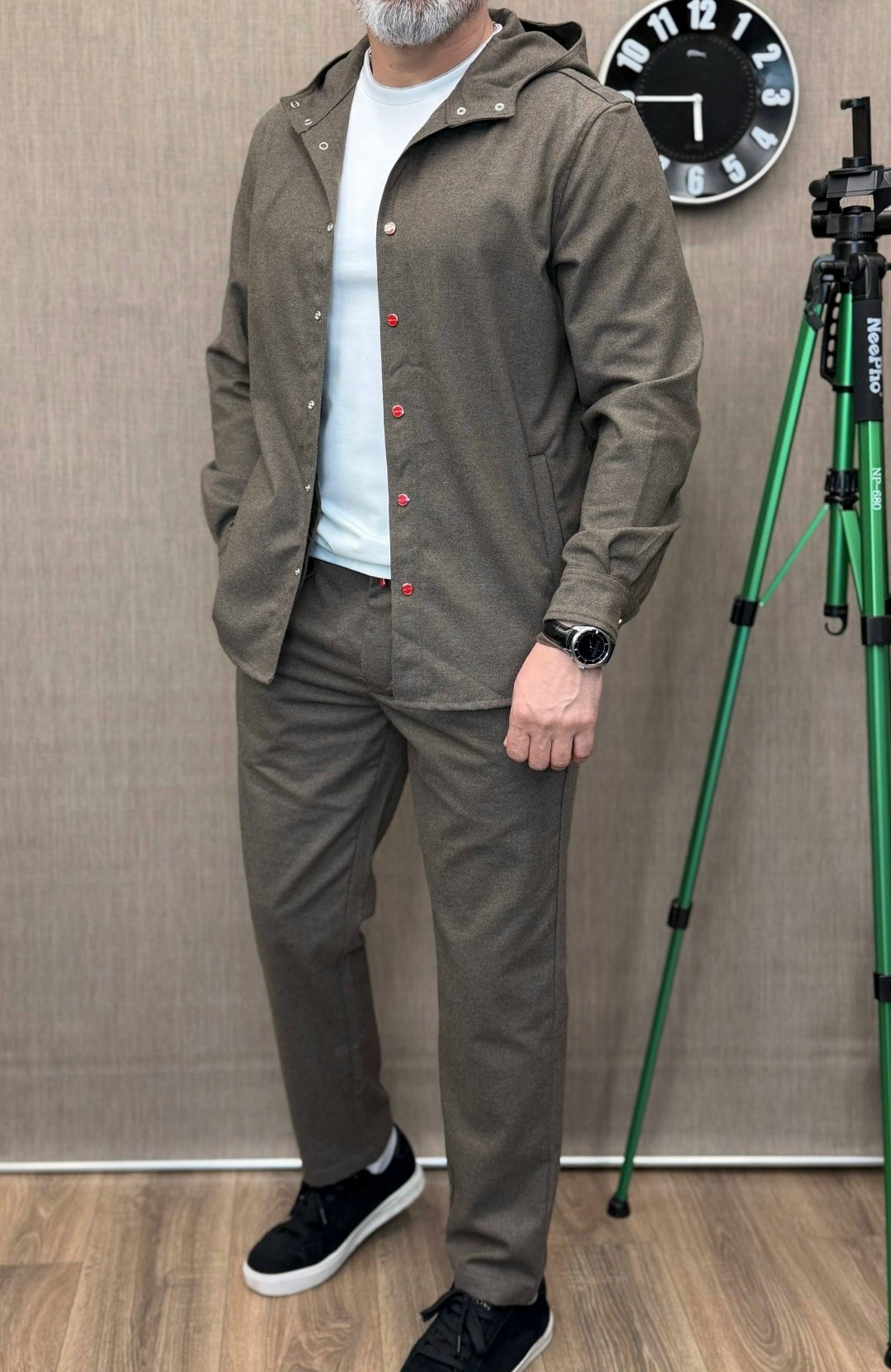 костюм kiton,kiton костюм kiton,kiton спортивный костюм kiton,костюм с рубашкой,прогулочный костюм