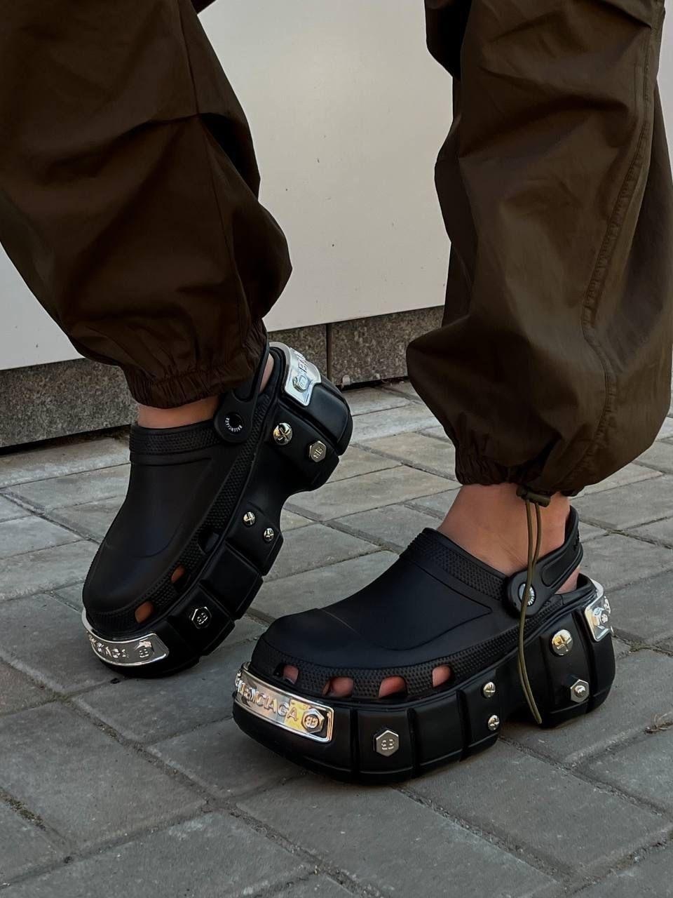 женская ,сабо balenciaga,модные босоножки,баленсиага кристобаль,кроксы женские