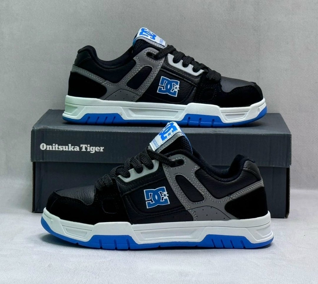 кроссовки,женские кроссовки,кроссовки dc shoes,спортивная ,кроссовки dc