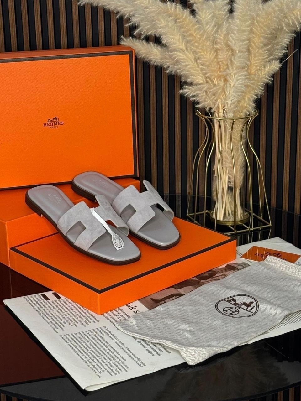 шлепанцы hermes,шлепки hermes,,сандалии hermes,тапочки hermes 2026