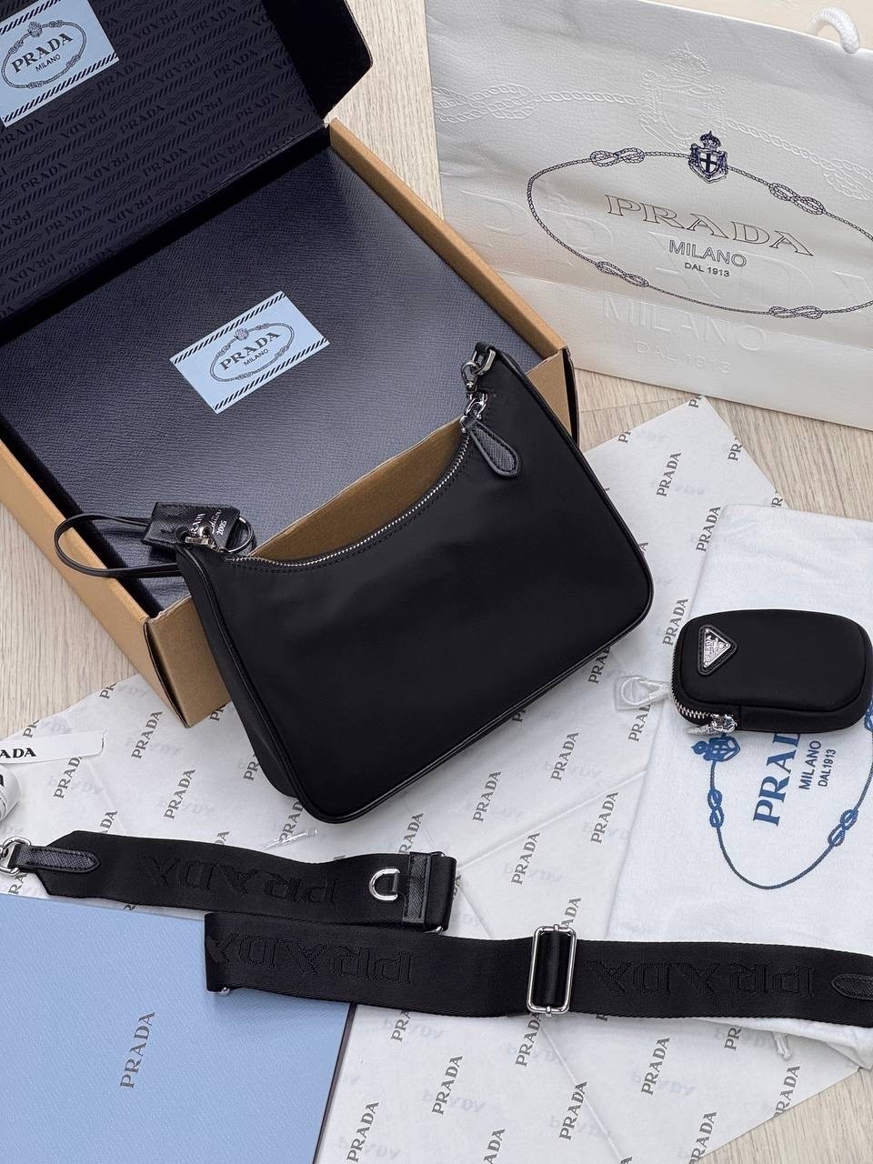 сумка prada,женская сумка prada,оригинал сумок prada,сумка прада prada,сумка прада милано черная