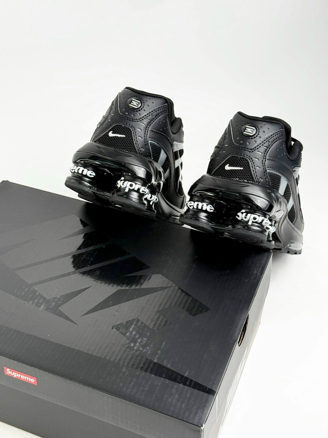 nike shox ride 2,supreme x nike shox ride 2,кроссовки nike shox ride 2 x supreme,nike shox ride 2 supreme,кроссовки supreme