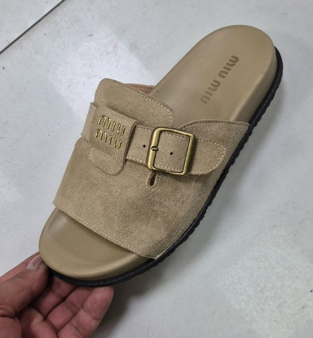 ,шлепанцы miu miu,шлепки женские,женские шлепанцы,сандали