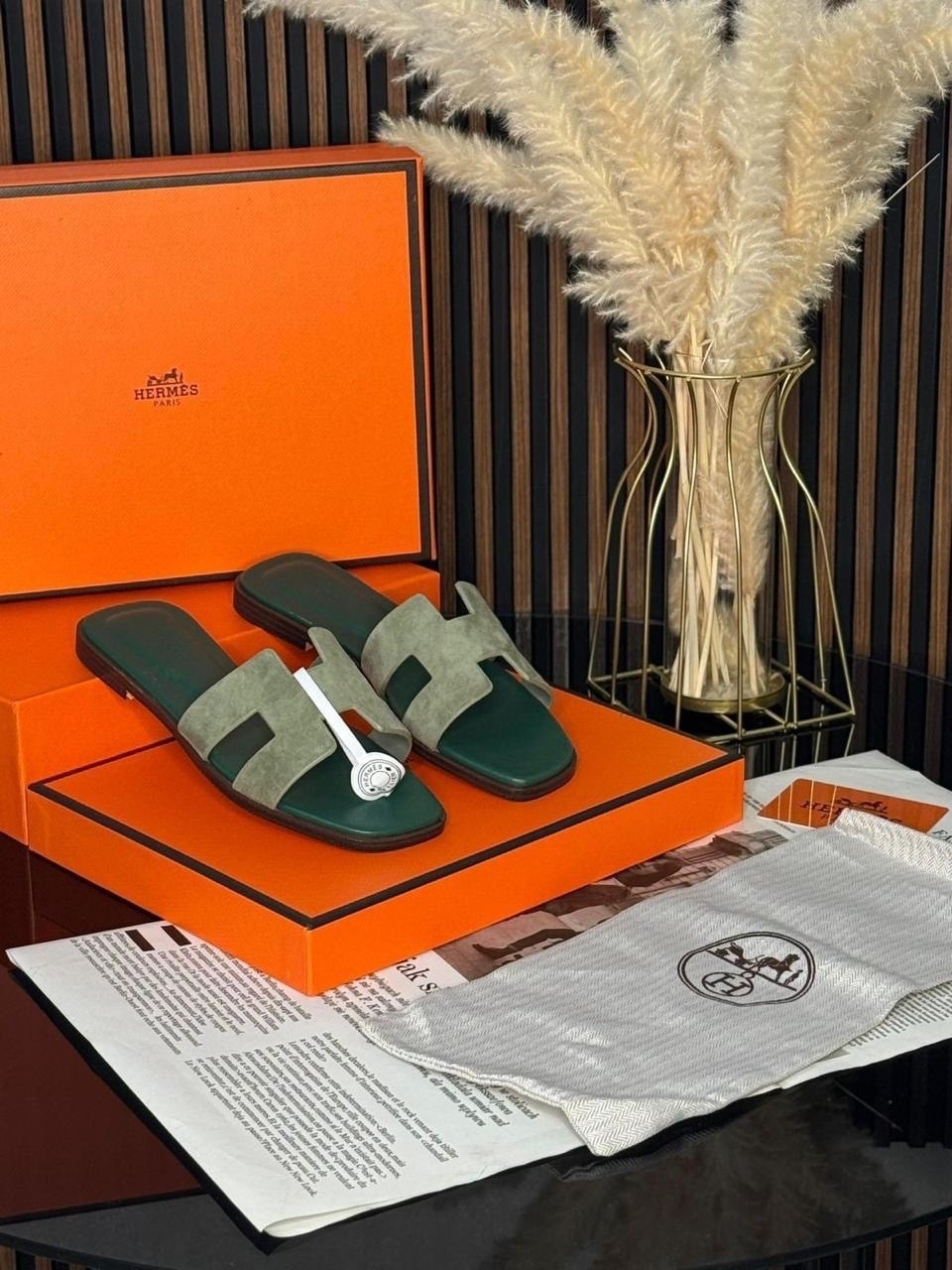 шлепанцы hermes,шлепки hermes,,сандалии hermes,тапочки hermes 2026