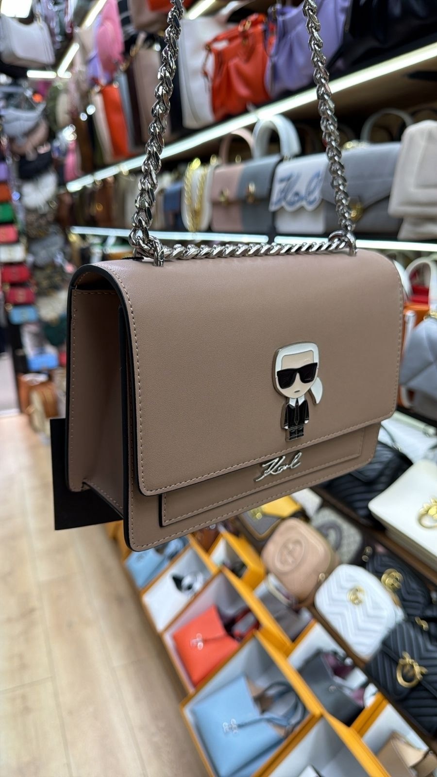 karl lagerfeld сумка,сумка карл лагерфельд,сумка karl lagerfeld ikonik,сумка женская karl lagerfeld,karl lagerfeld сумка через плечо