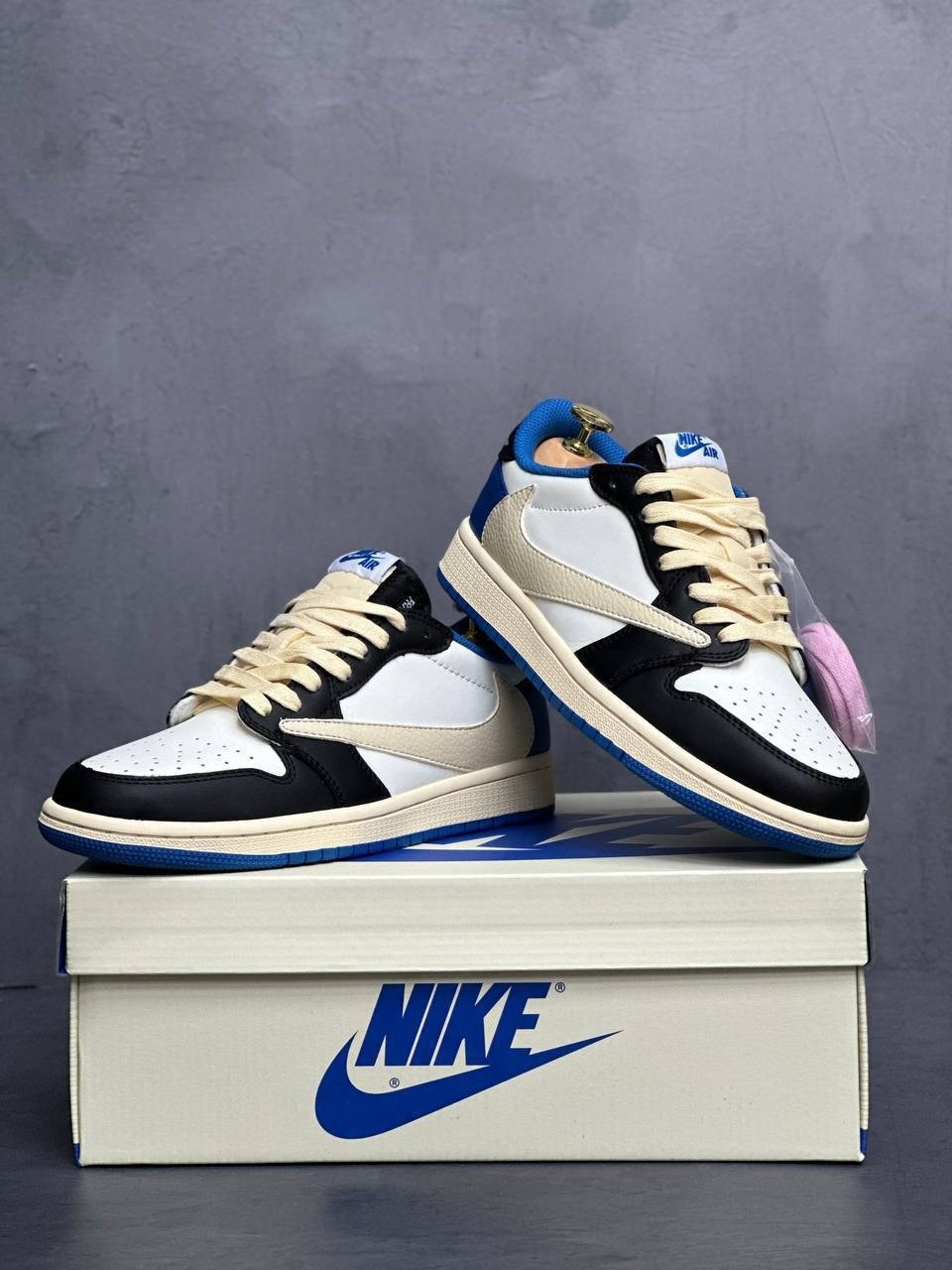 nike air jordan 1 low travis scott,nike air jordan 1 low travis scott x fragment,nike air jordan 1 low travis scott fragment,air jordan 1 low travis scott,кроссовки nike air jordan 1 low travis scott