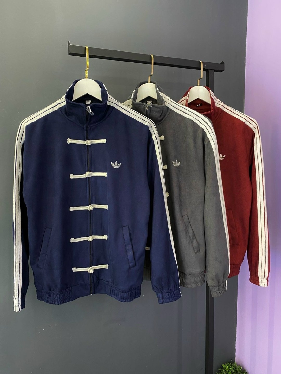 куртка свободная,спортивная куртка,американская куртка,adidas мужская и женская классическая новая китайская замшевая куртка jy8276,куртка originals adidas