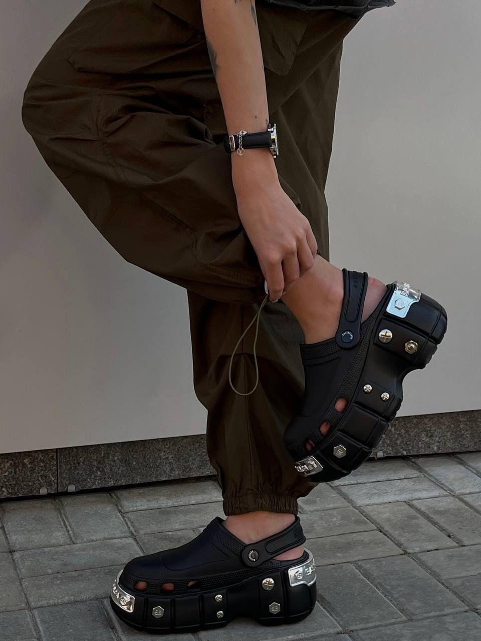 женская ,сабо balenciaga,модные босоножки,баленсиага кристобаль,кроксы женские