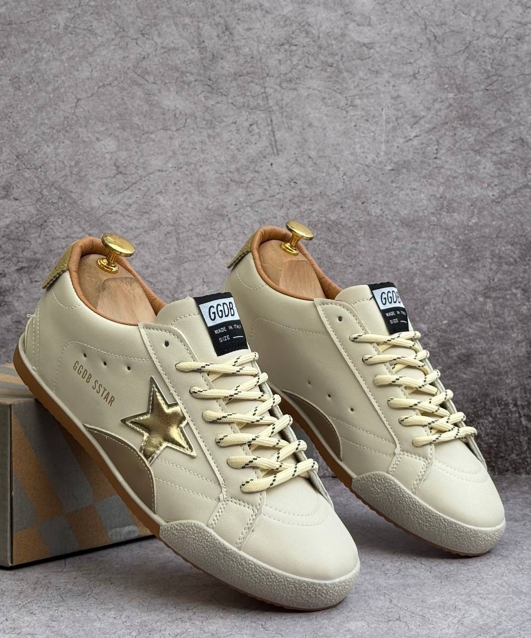 кроссовки golden goose ball-star low-top бежевый,,кроссовки golden goose,golden goose кроссовки ball star коричневый,кеды golden goose