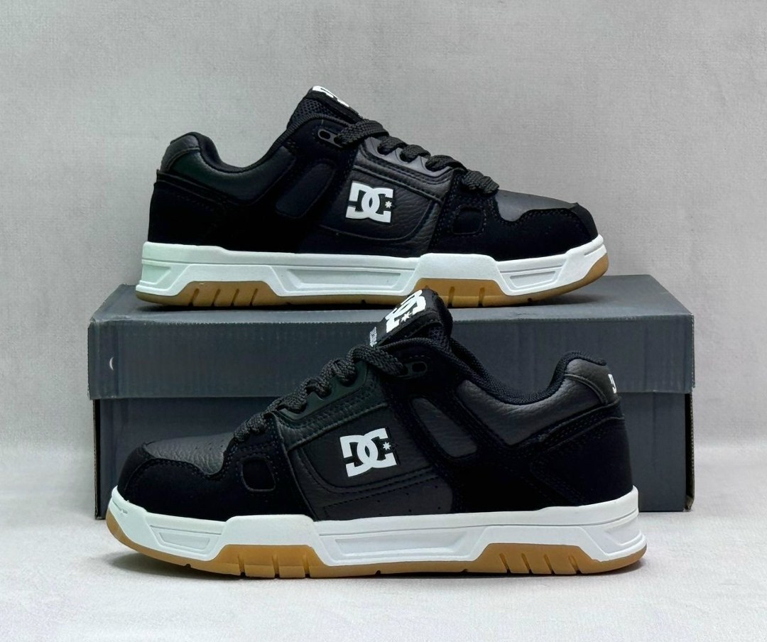 кроссовки,женские кроссовки,кроссовки dc shoes,спортивная ,кроссовки dc