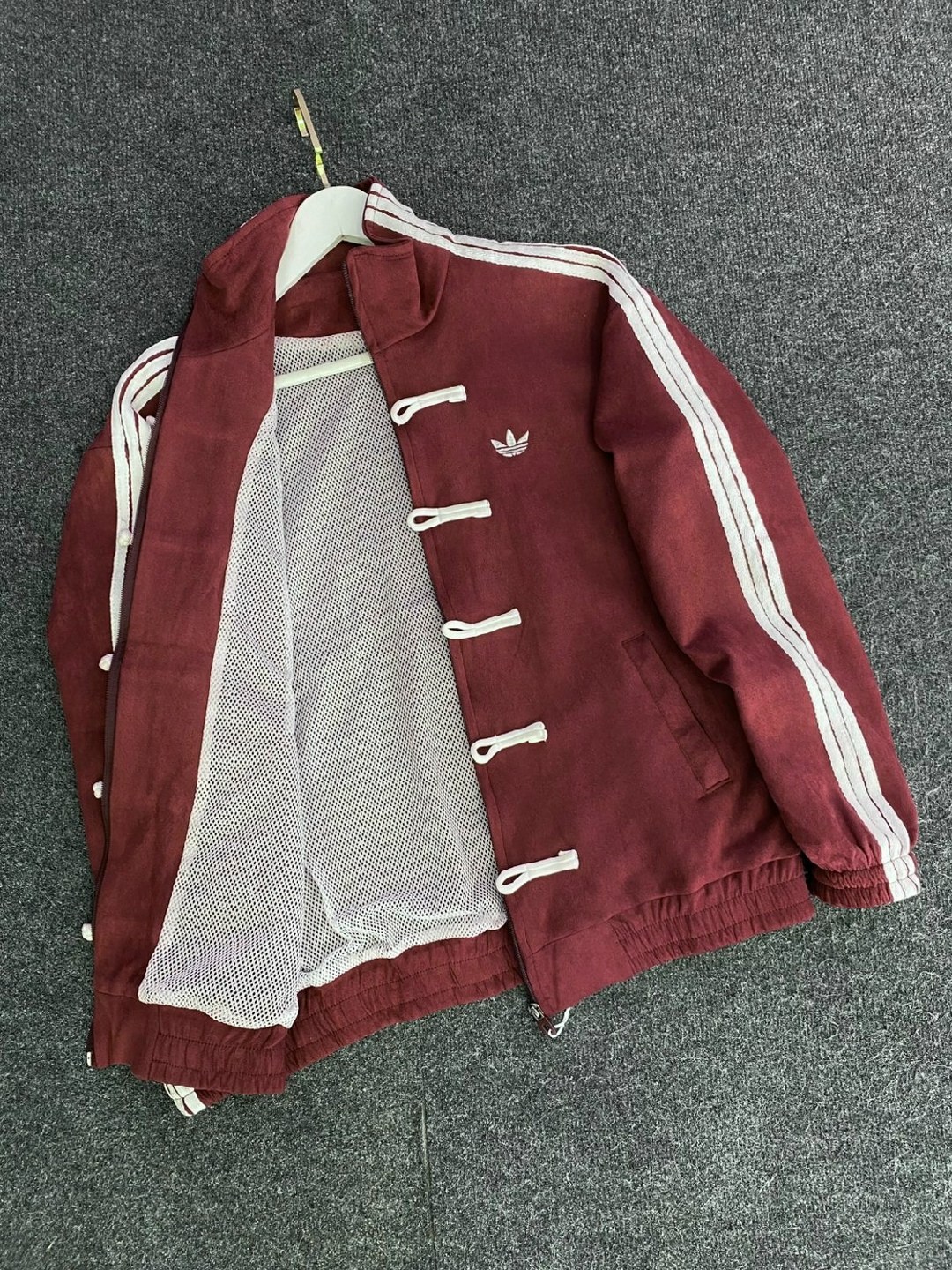 куртка свободная,спортивная куртка,американская куртка,adidas мужская и женская классическая новая китайская замшевая куртка jy8276,куртка originals adidas