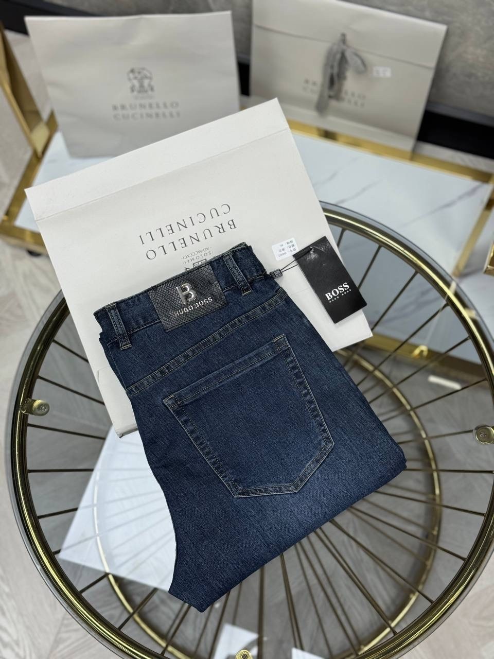 джинсы boss,джинсы boss джинсы,джинсы hugo boss,джинсы мужские,джинсы хуго босс