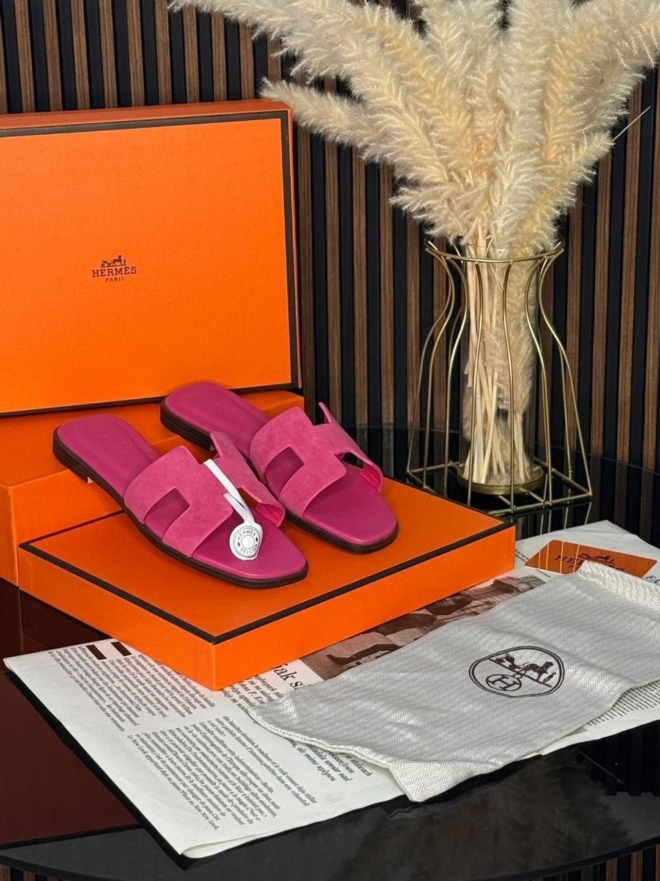 шлепанцы hermes,шлепки hermes,,сандалии hermes,тапочки hermes 2026