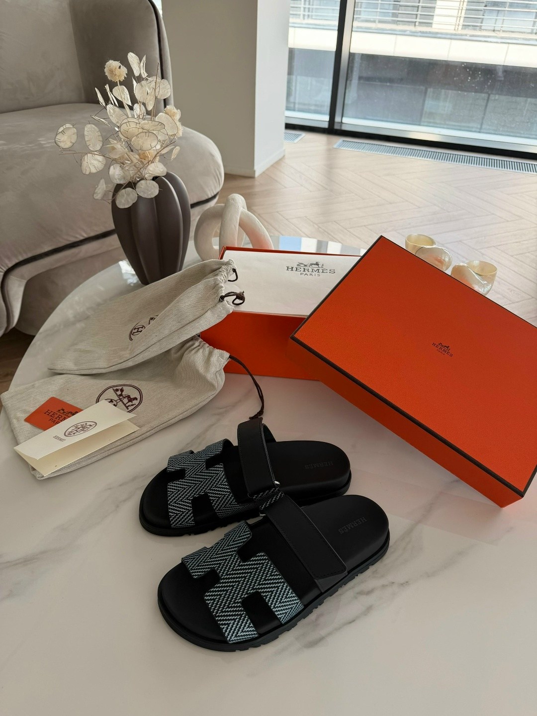 шлепанцы hermes,сандалии hermes,тапочки hermes,шлепанцы хермес,шлепки женские hermes