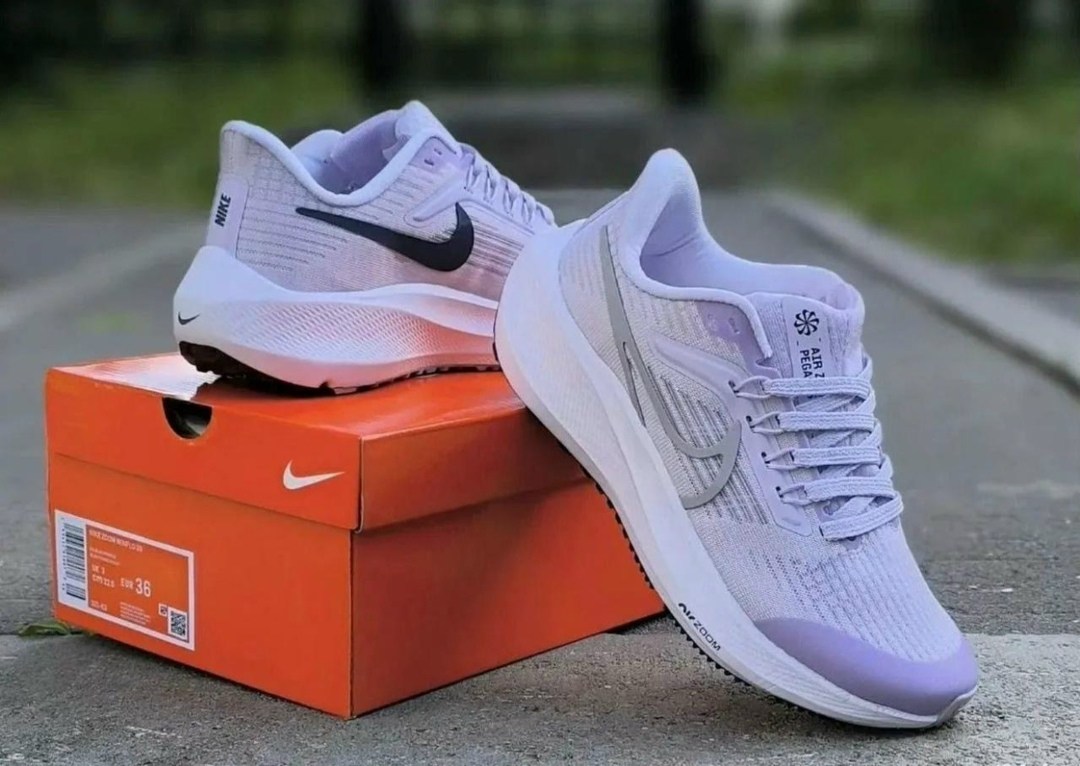 кроссовки,nike кроссовки,повседневные кроссовки,женские кроссовки найк вомеро белые,кроссовки 500р