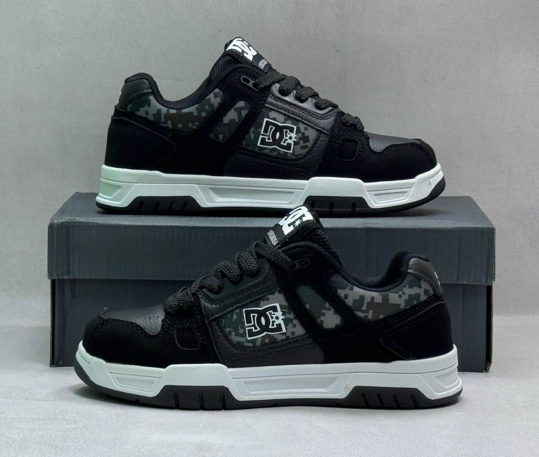 кроссовки,женские кроссовки,кроссовки dc shoes,спортивная ,кроссовки dc