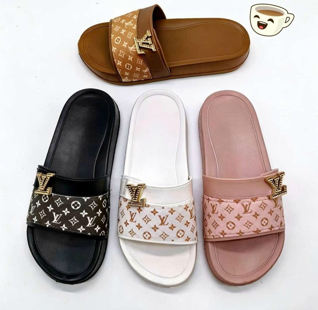 шлепанцы луи виттон,женские шлепанцы louis vuitton,луи виттон тапки мужские,шлепанцы louis vuitton,louis vuitton lv slippers slides