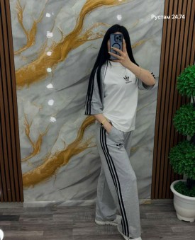 Костюм
