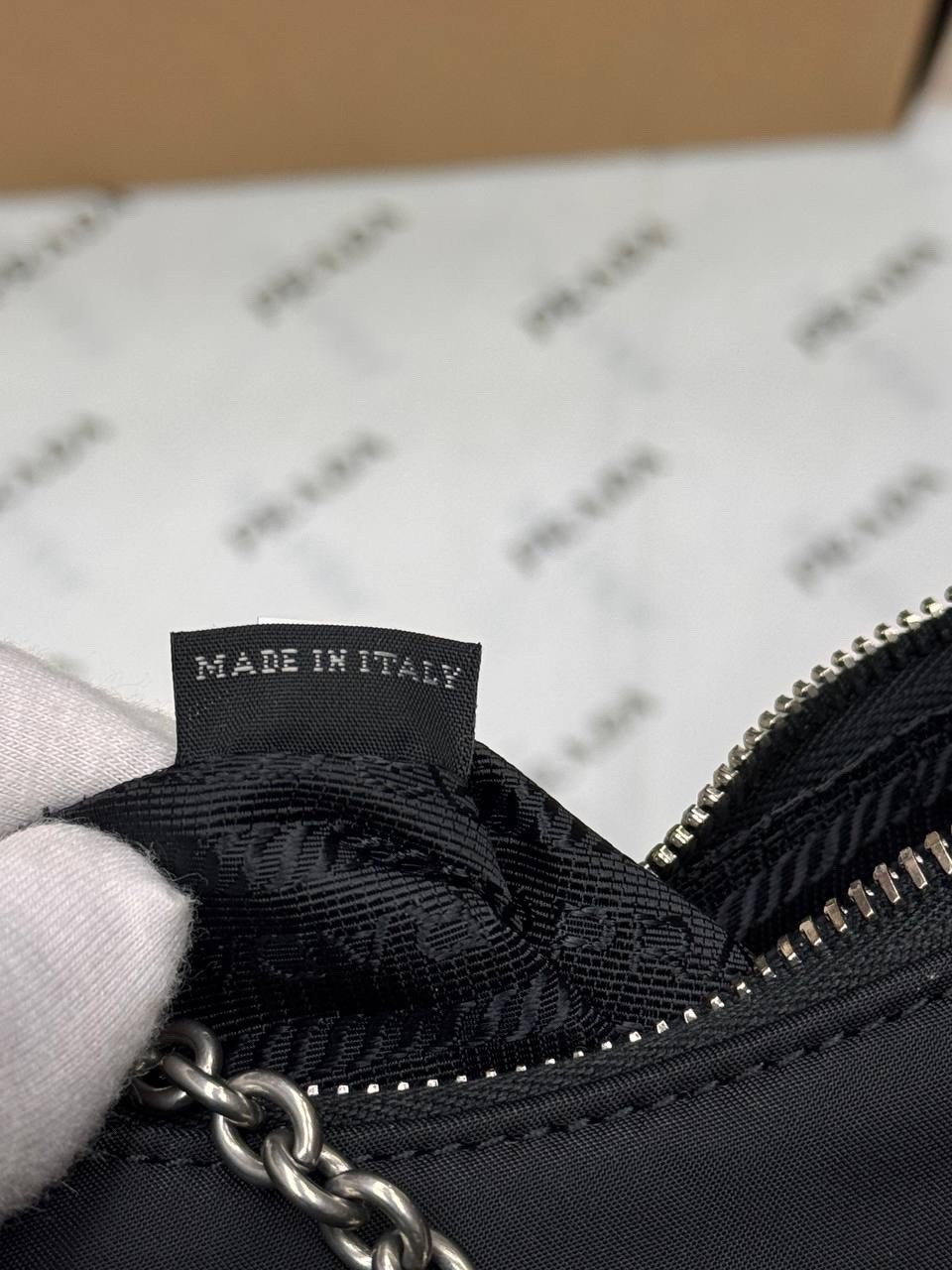 сумка prada,женская сумка prada,оригинал сумок prada,сумка прада prada,сумка прада милано черная