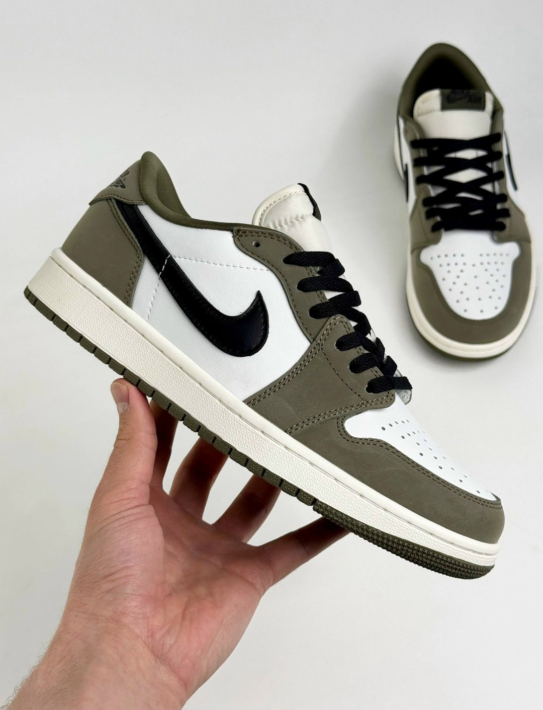 кроссовки nike air jordan 1 low,кроссовки,nike air jordan 1 low,кроссовки nike air jordan 1 low x travis scott,air jordan 1 low