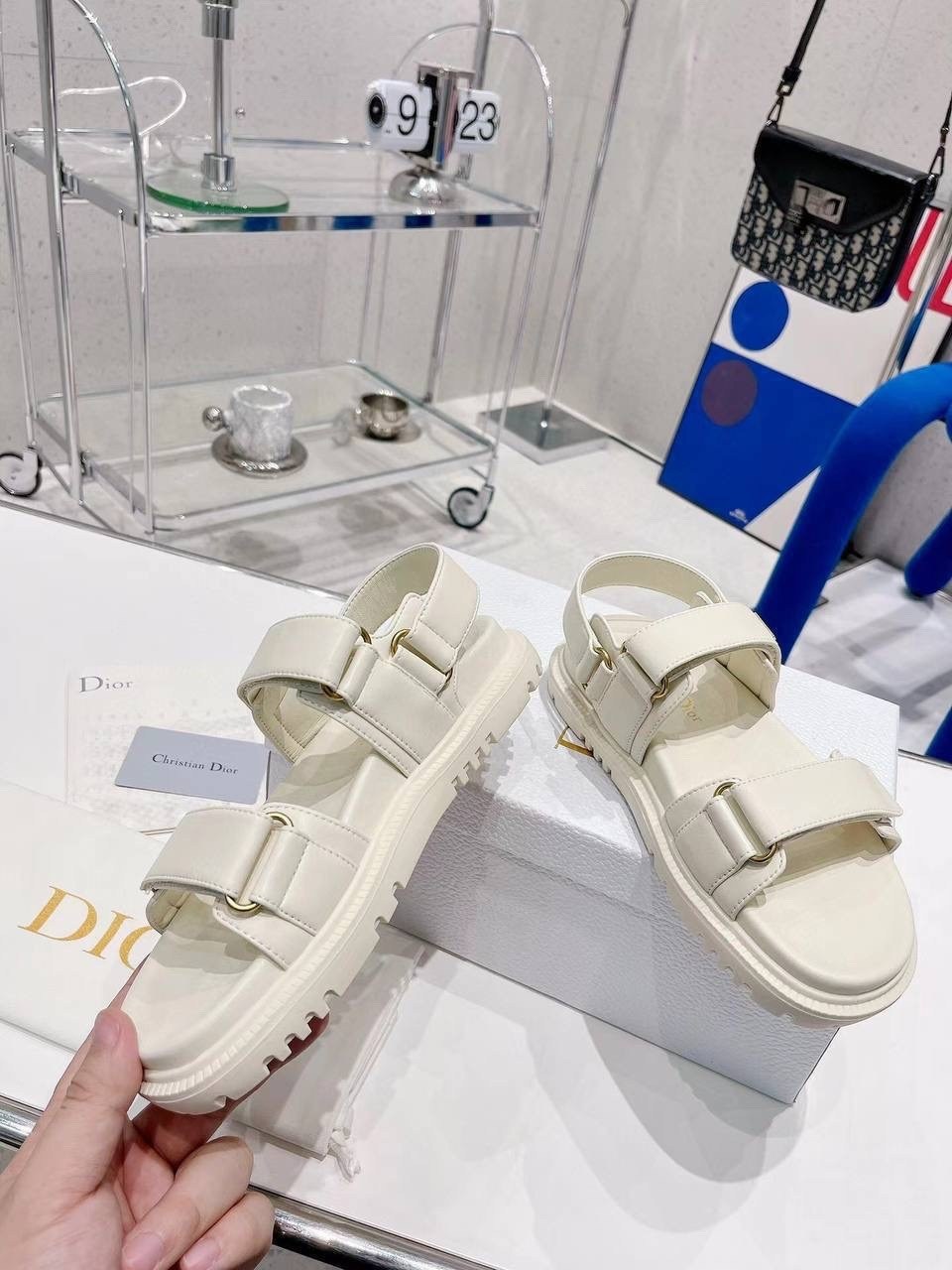 сандалии диор на липучках,сандалии dioract,сандалии dior,босоножки диор,босоножки dior