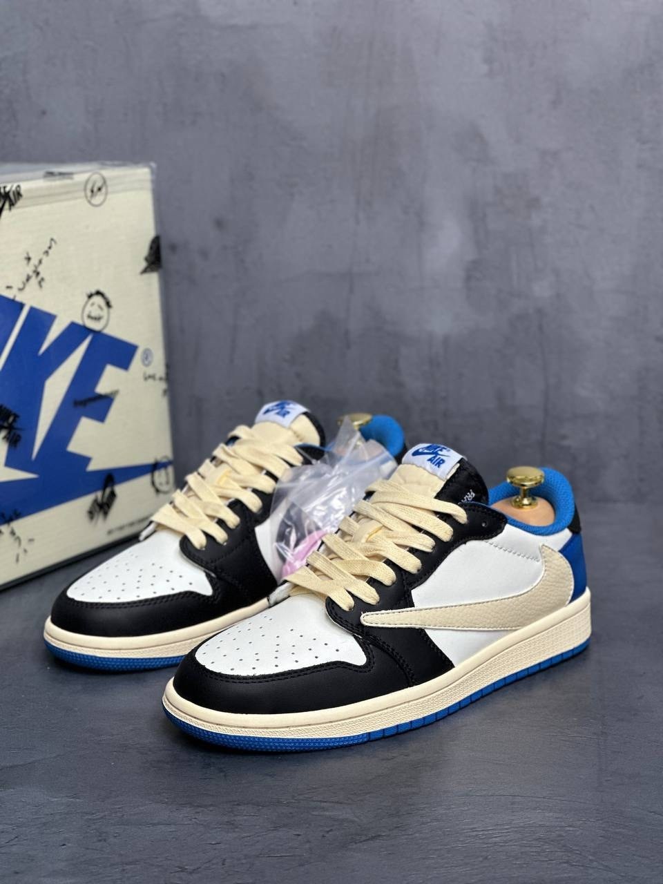 nike air jordan 1 low travis scott,nike air jordan 1 low travis scott x fragment,nike air jordan 1 low travis scott fragment,air jordan 1 low travis scott,кроссовки nike air jordan 1 low travis scott