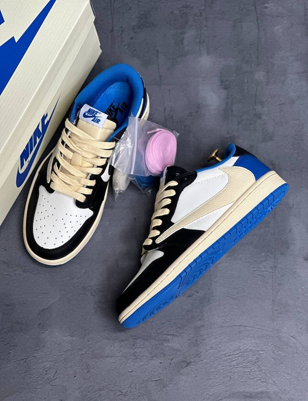 nike air jordan 1 low travis scott,nike air jordan 1 low travis scott x fragment,nike air jordan 1 low travis scott fragment,air jordan 1 low travis scott,кроссовки nike air jordan 1 low travis scott