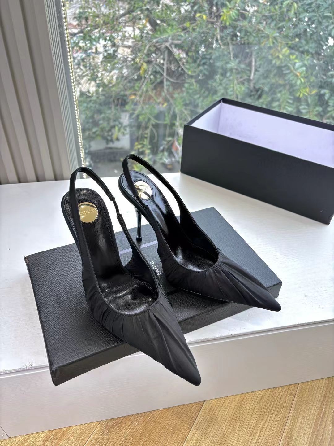 ,туфли saint laurent,босоножки на каблуках,туфли yves saint laurent,босоножки saint laurent