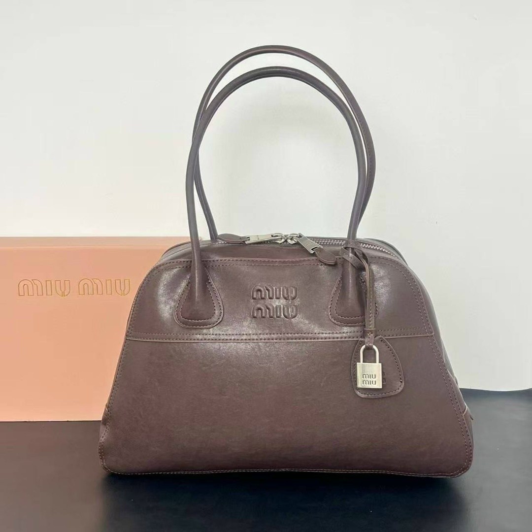женская сумка miu miu,сумка miu miu,сумка miu miu большая вместительная модная сумка класса люкс,сумка miu miu большая,сумка miu miu коричневая