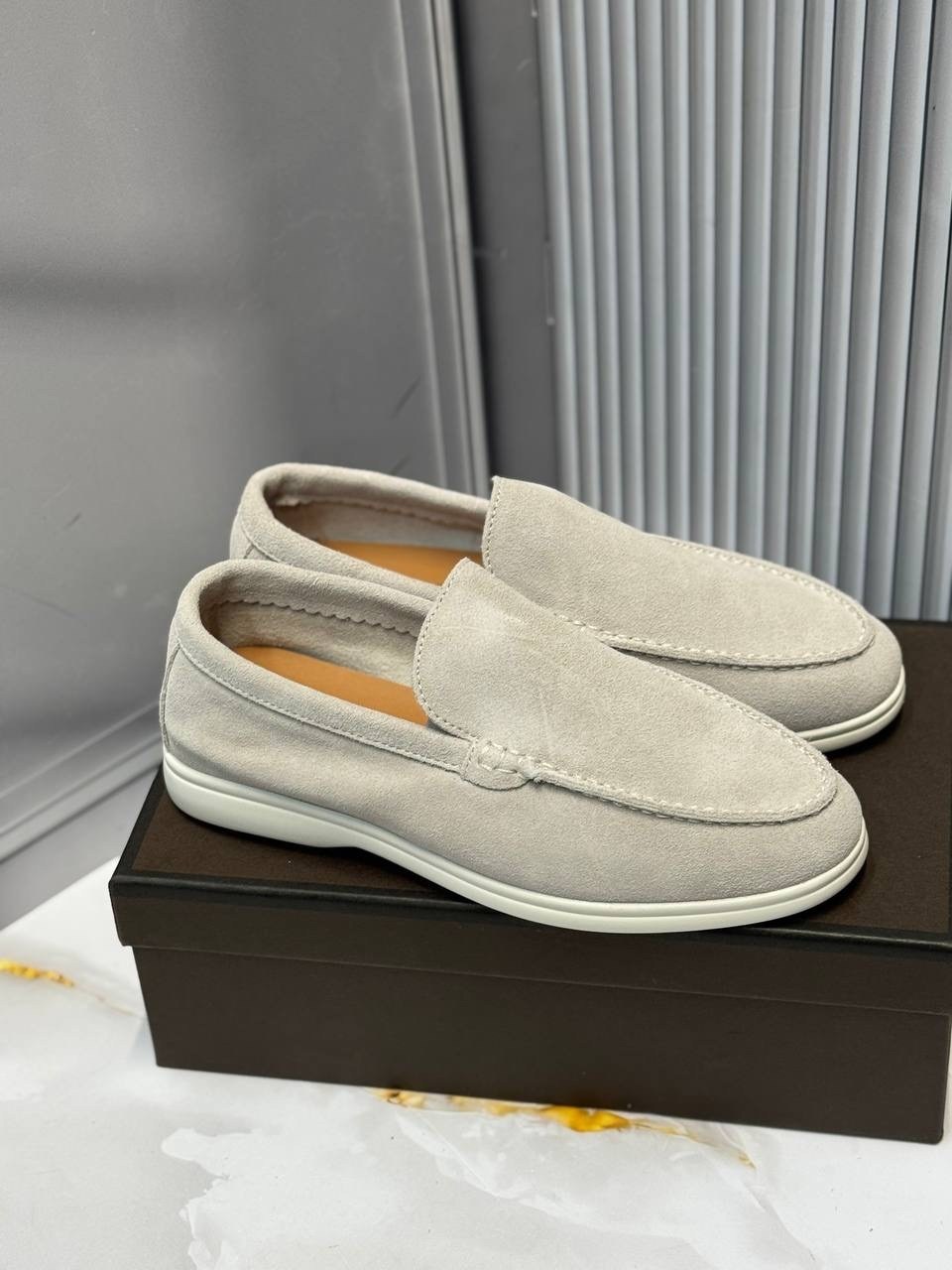 лоферы loro piana,лоферы loro piana мужские,,замшевые лоферы,мужские лоферы
