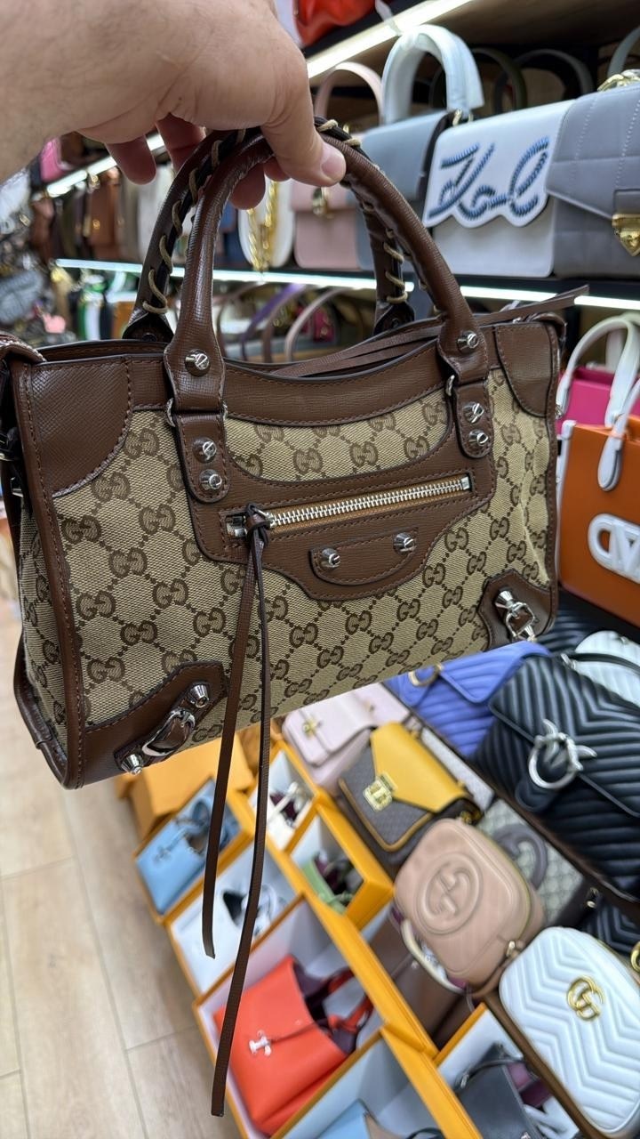 женская сумка gucci,gucci сумки,сумки брендовая,брендовая женская сумка,брендовые сумочки