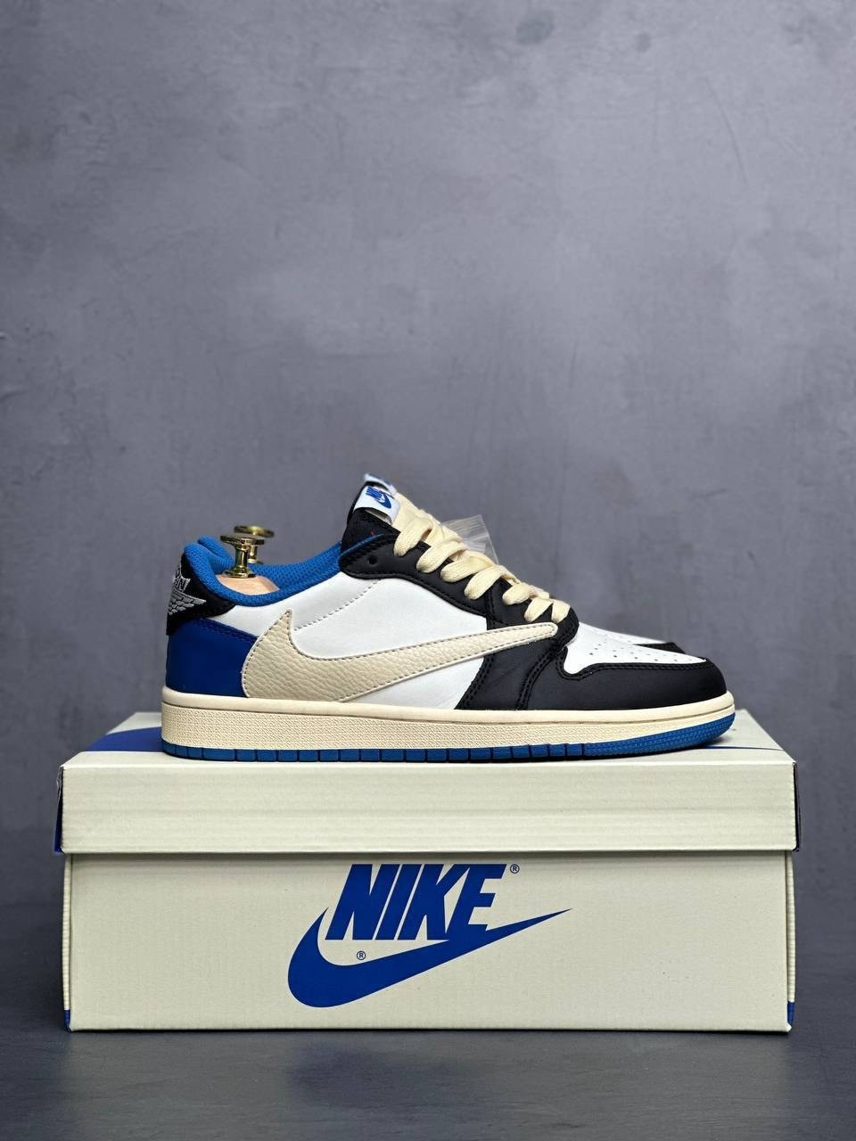 nike air jordan 1 low travis scott,nike air jordan 1 low travis scott x fragment,nike air jordan 1 low travis scott fragment,air jordan 1 low travis scott,кроссовки nike air jordan 1 low travis scott