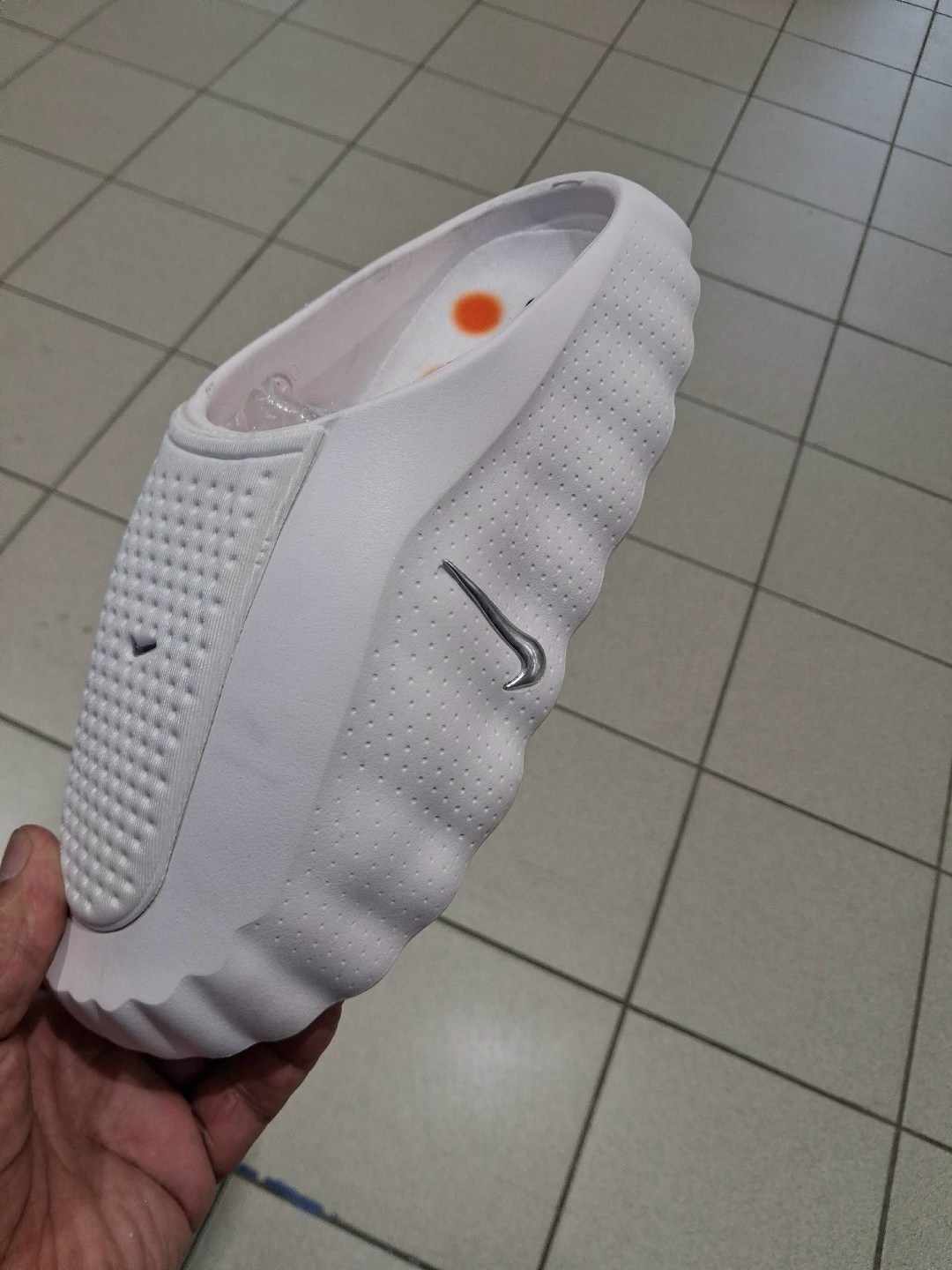 кроссовки,спортивная ,кроссовки nike,обуви,найк тапки
