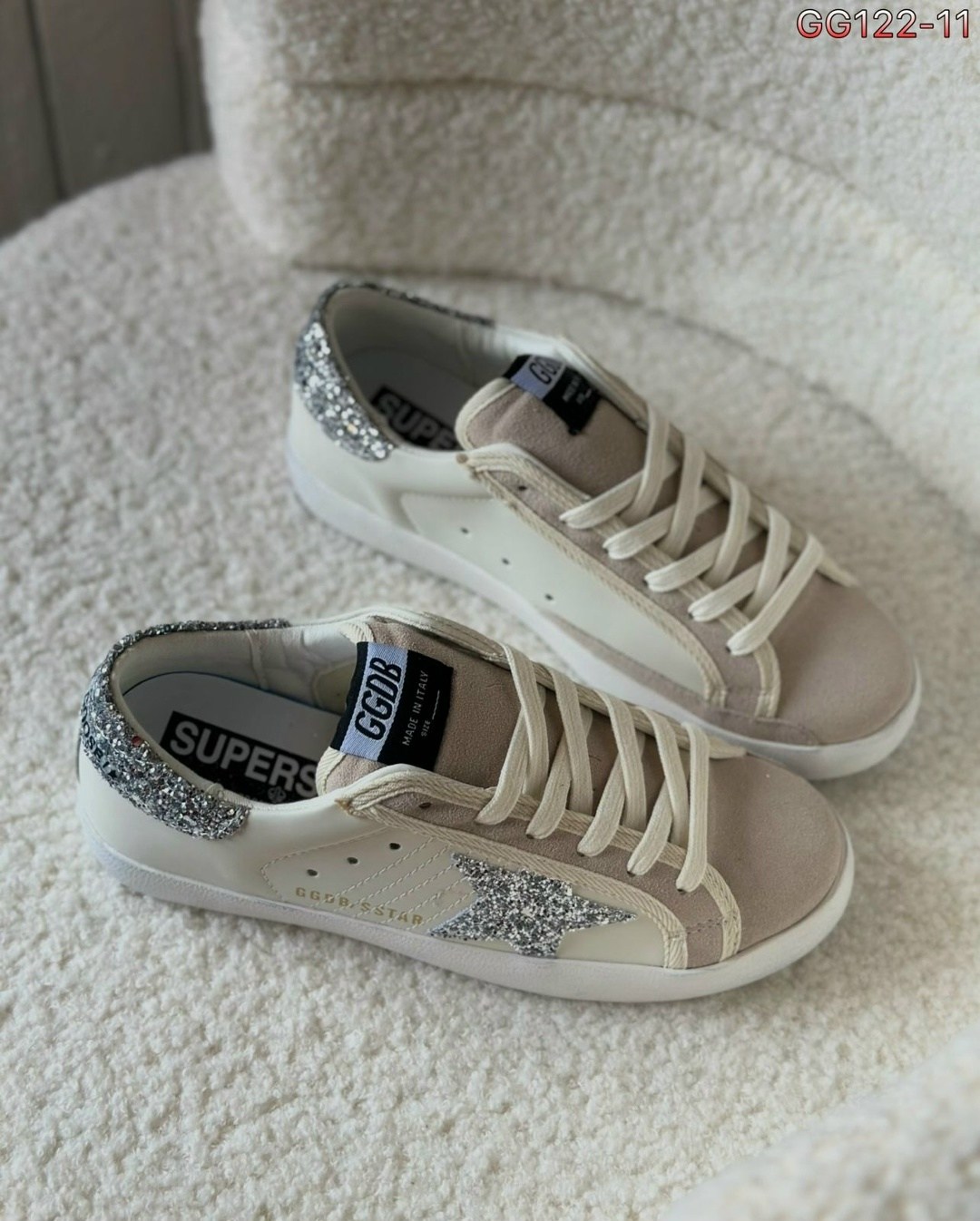 женские кожаные кроссовки golden goose super-star premium - white / silver,кожаные кеды golden goose superstar premium,кроссовки golden goose,golden goose кеды hi star с блестками белый,