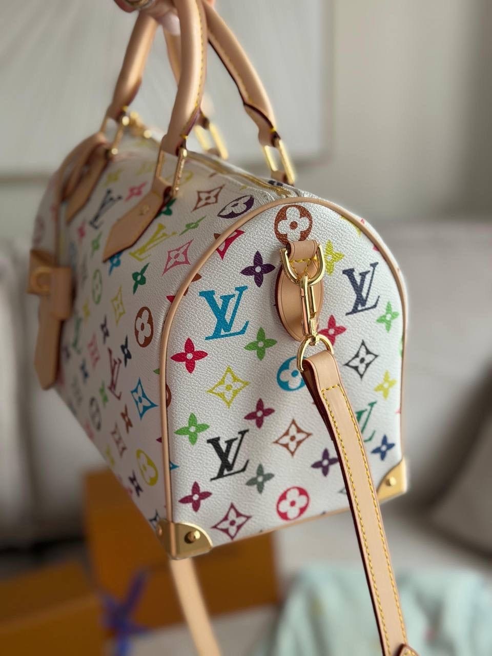 сумки луи виттон мультиколор,луи виттон мультиколор сумка белая,louis vuitton speedy,белая сумка луи виттон,сумки луи виттон