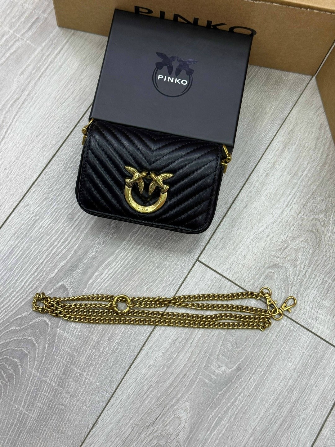 сумка pinko,сумка женская pinko,pinko сумка на плечо,сумка пинко оригинал новая коллекция,сумка pinko натуральная кожа