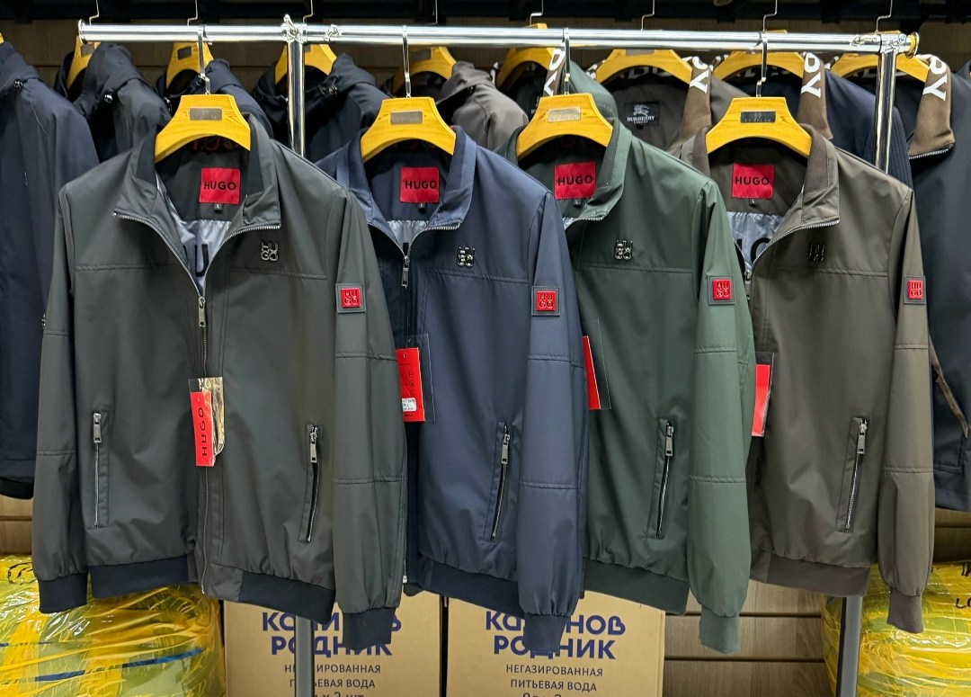 куртка демисезонная hugo boss,мужская куртка hugo boss,hugo boss куртка,ветровка hugo,куртка